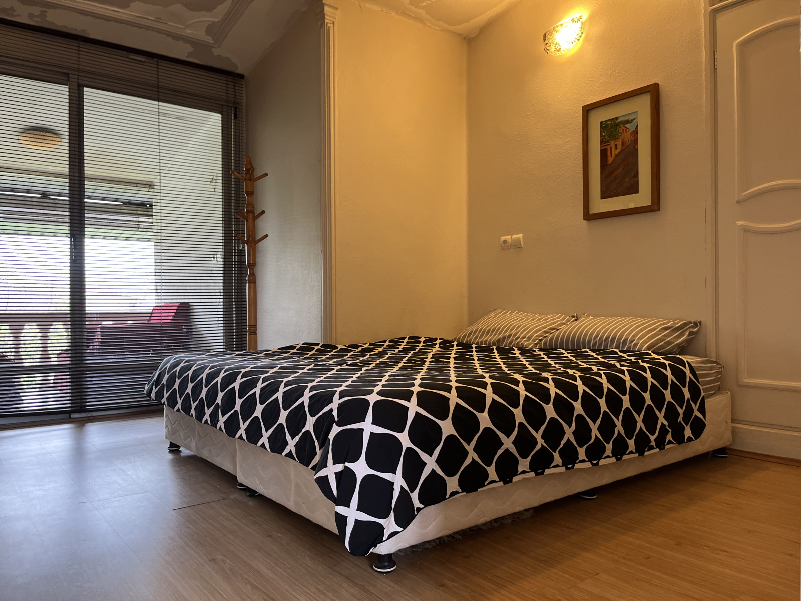 کلبه جنگلی سوادکوه تک خوابه در لفور